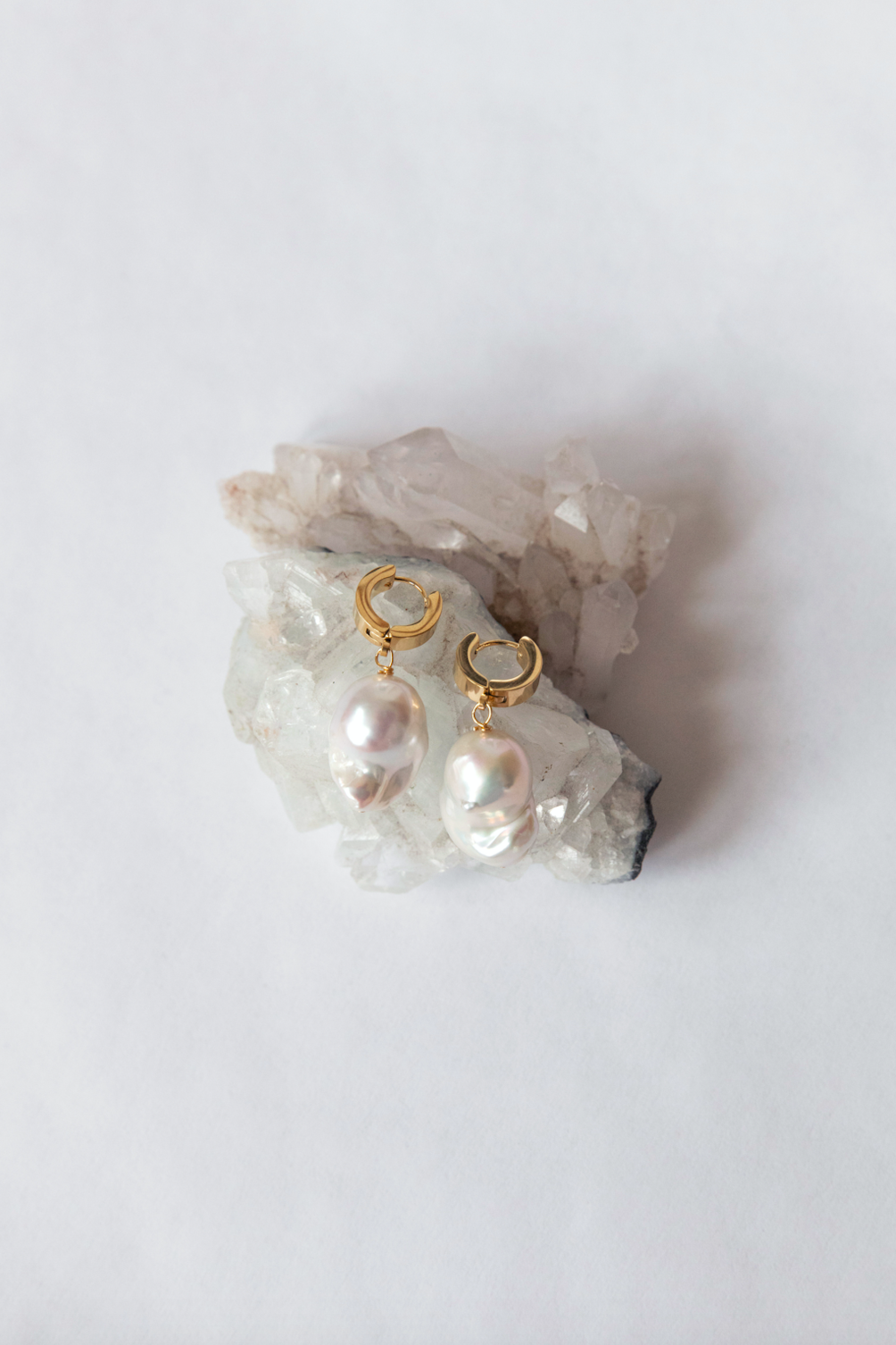 KIRRA PEARL EARRINGS