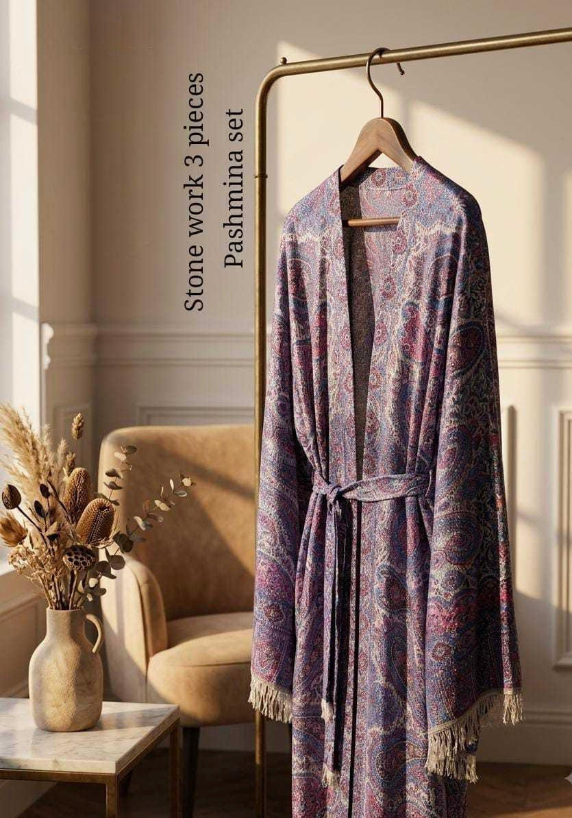 Pure
Pashmina Abaya