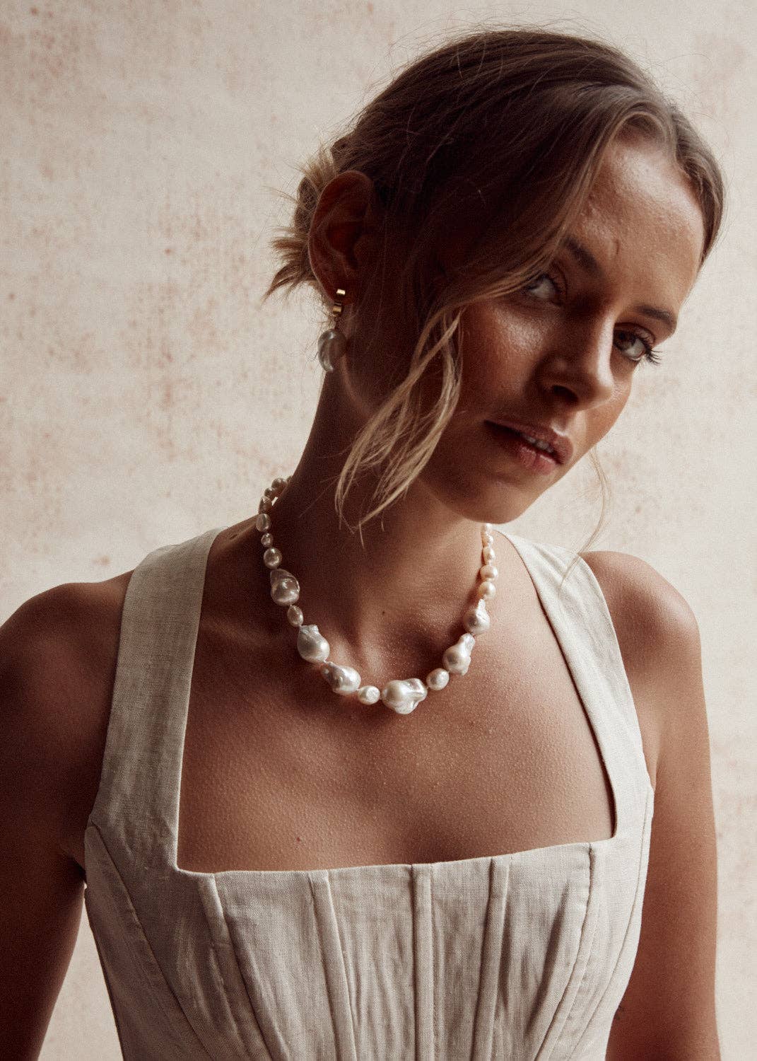 ASHER BAROQUE PEARL NECKLACE