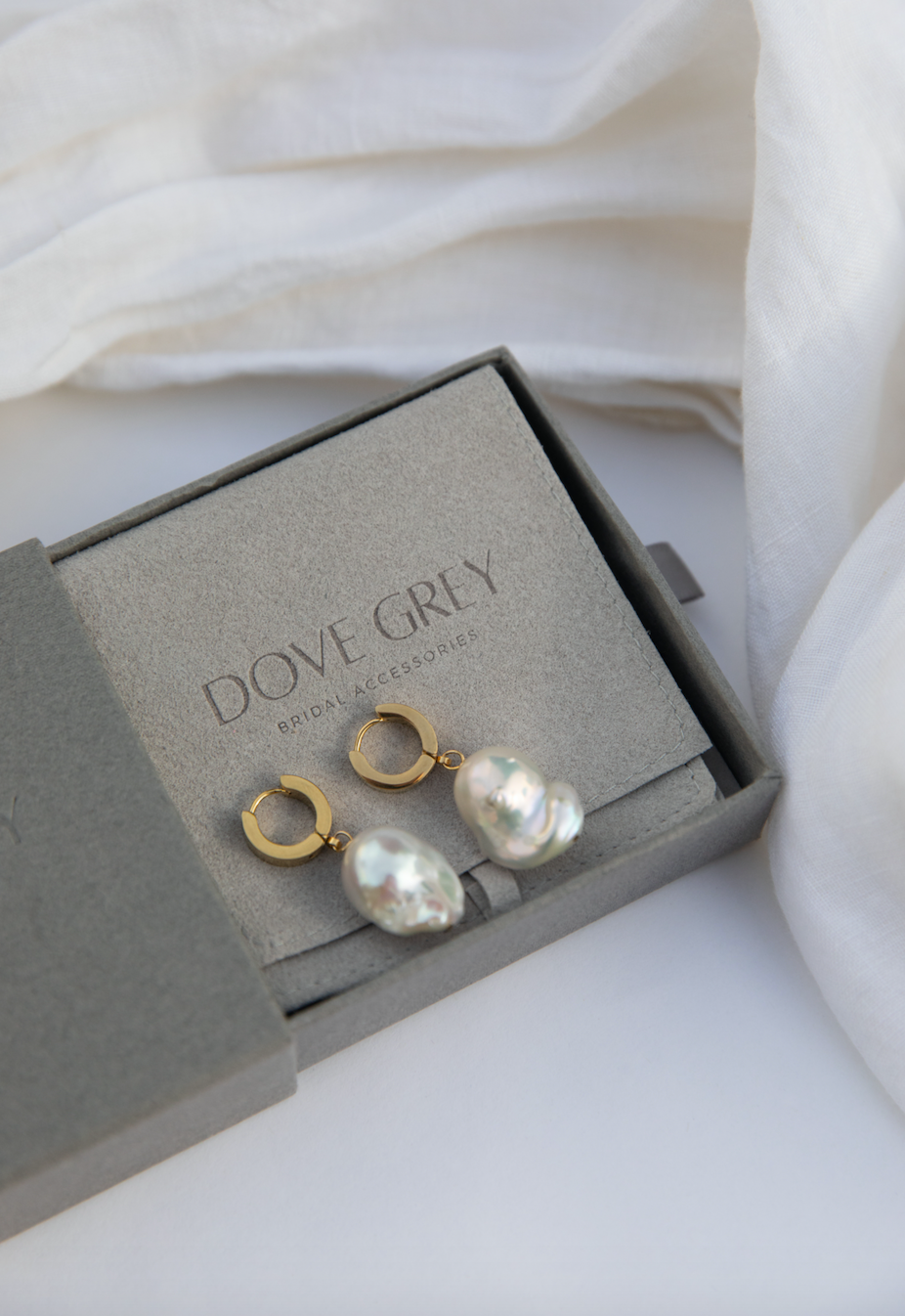 KIRRA PEARL EARRINGS