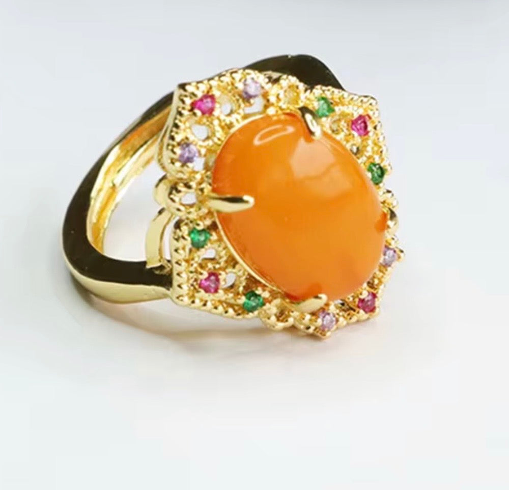 Luxurious High Quality Amber Rings for Women Natural Stone Beeswax Rings Full of Zircon .