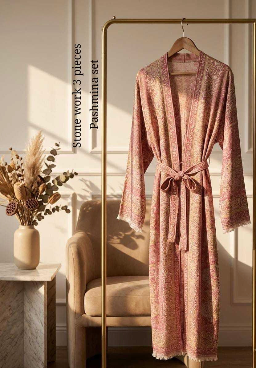 Pure
Pashmina Abaya