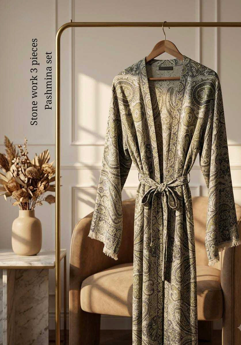 Pure
Pashmina Abaya