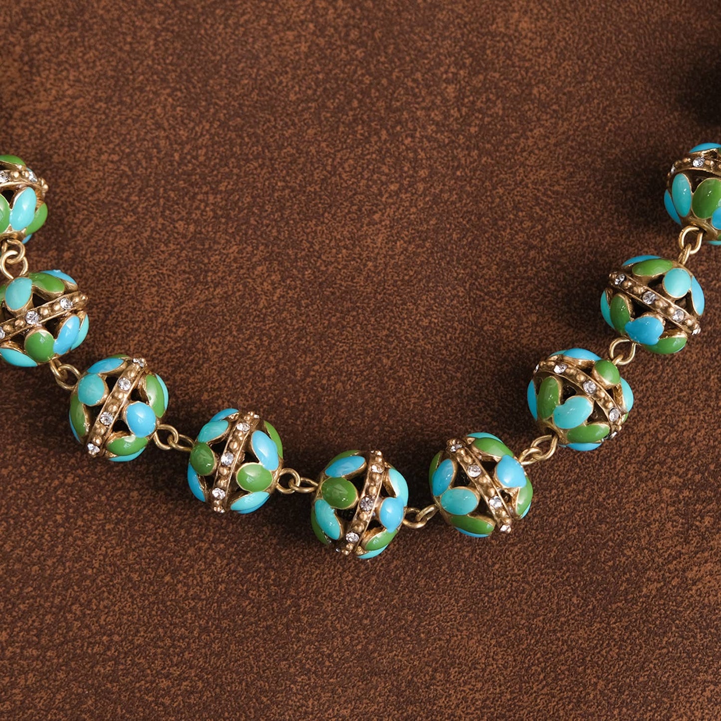 Vintage-Inspired Turquoise and Green Floral Bead Necklace