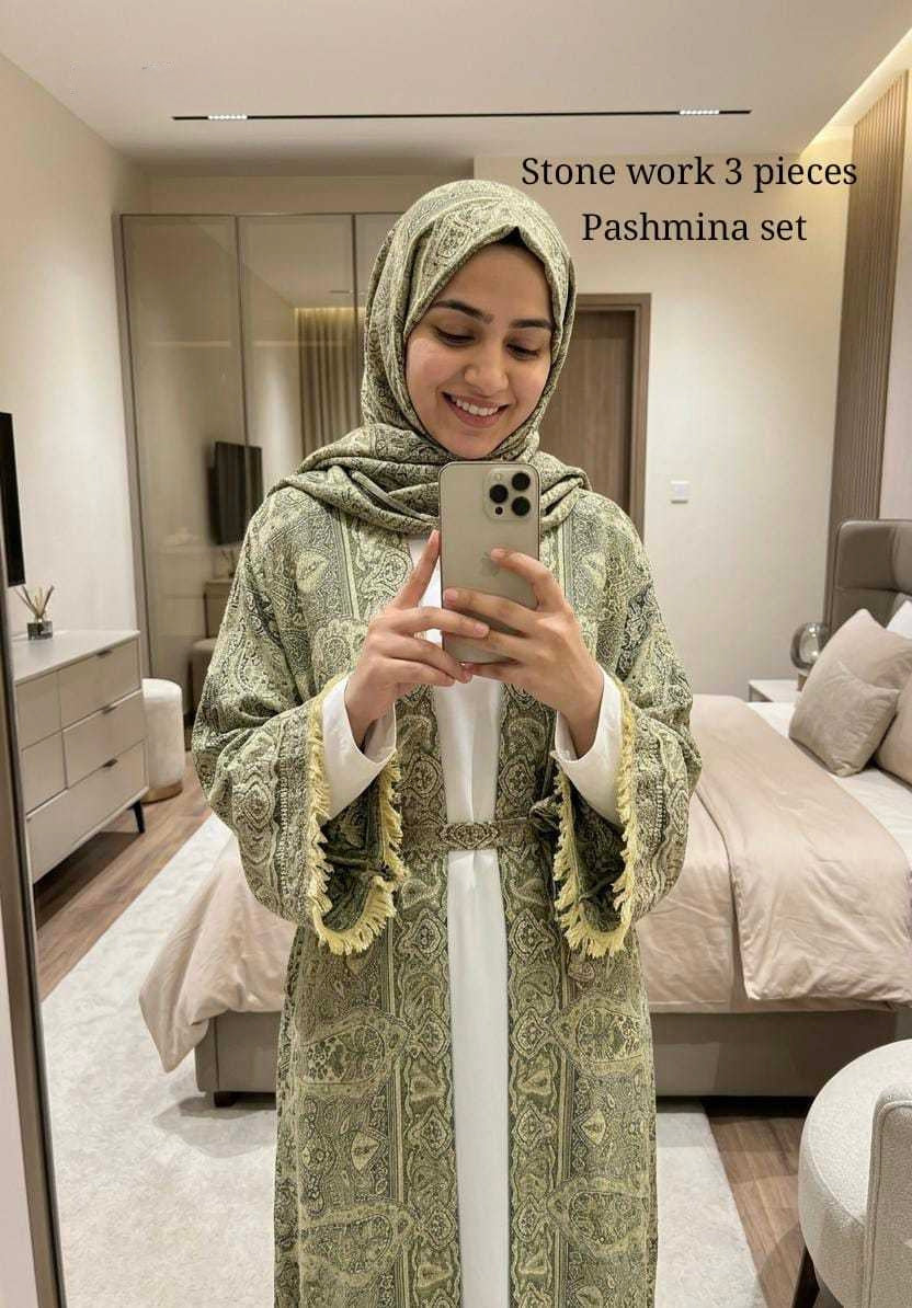 Pure
Pashmina Abaya