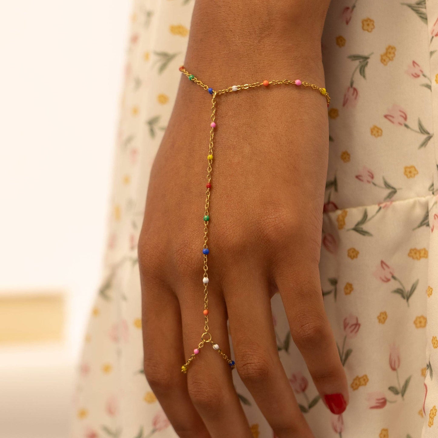 18K Gold PVD Stainless Steel Multi Color Hand Chain: Gold