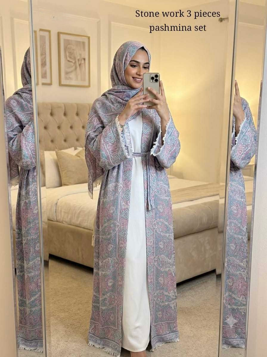 Pure
Pashmina Abaya