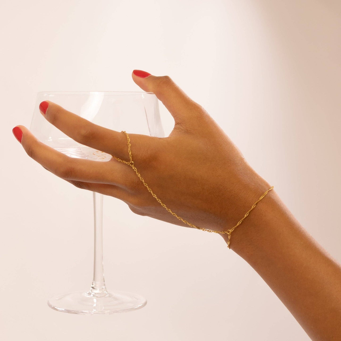 18K Gold PVD Stainless Steel Singapore Hand Chain: Gold